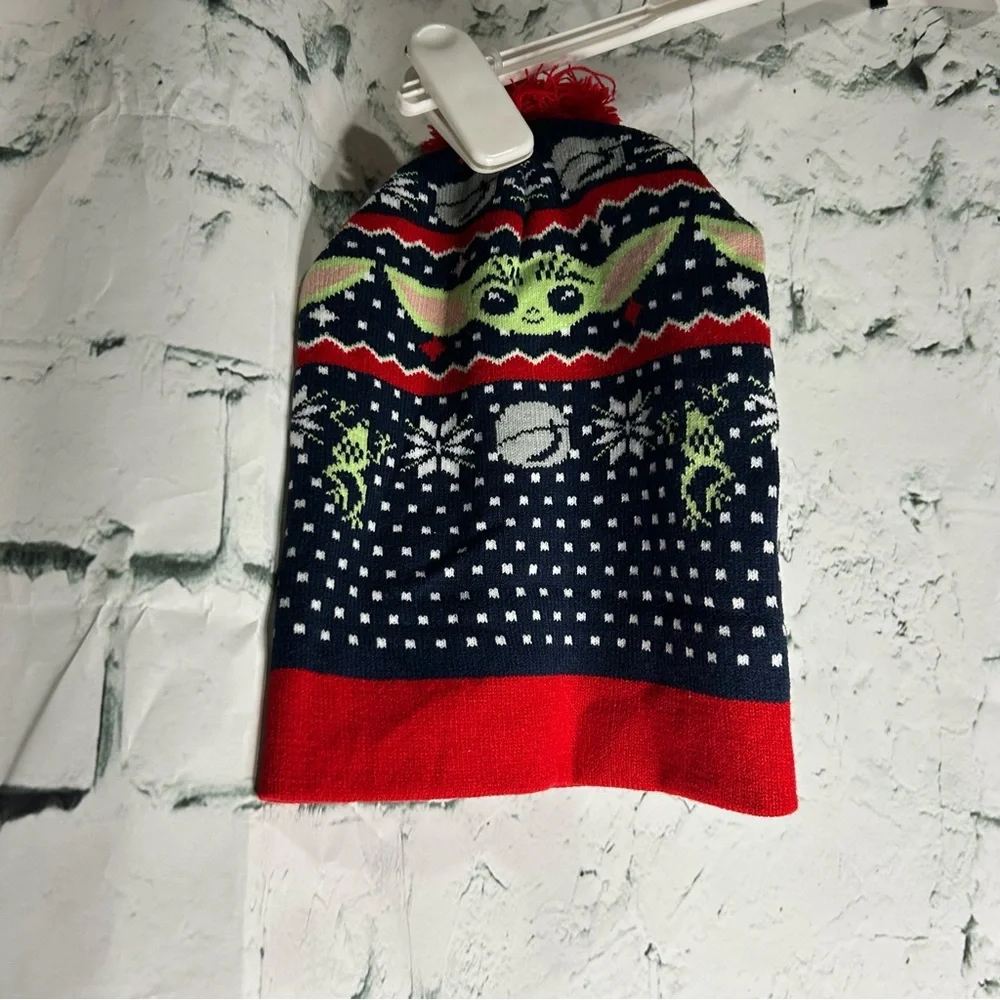 Star Wars Grogu Beanie With Pom Pom - Picture 5 of 7